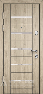 Гладкая стальная дверь на дачу с отделкой беленый дуб и стеклянным молдингом №52 внутренняя - фото