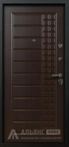 Красивая входная дверь с ажурным решётчатым узором внутри №1 внутренняя - фото